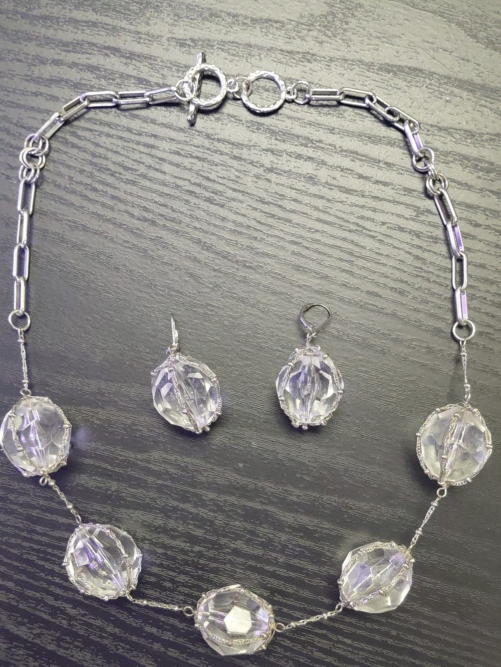 Chained Crystal Resin Statement Necklace And Earrings Set With Toggle Clasp 19in